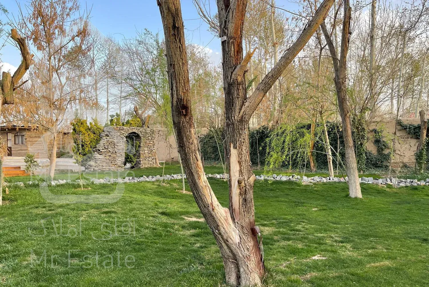 اجاره باغ 4500 متر