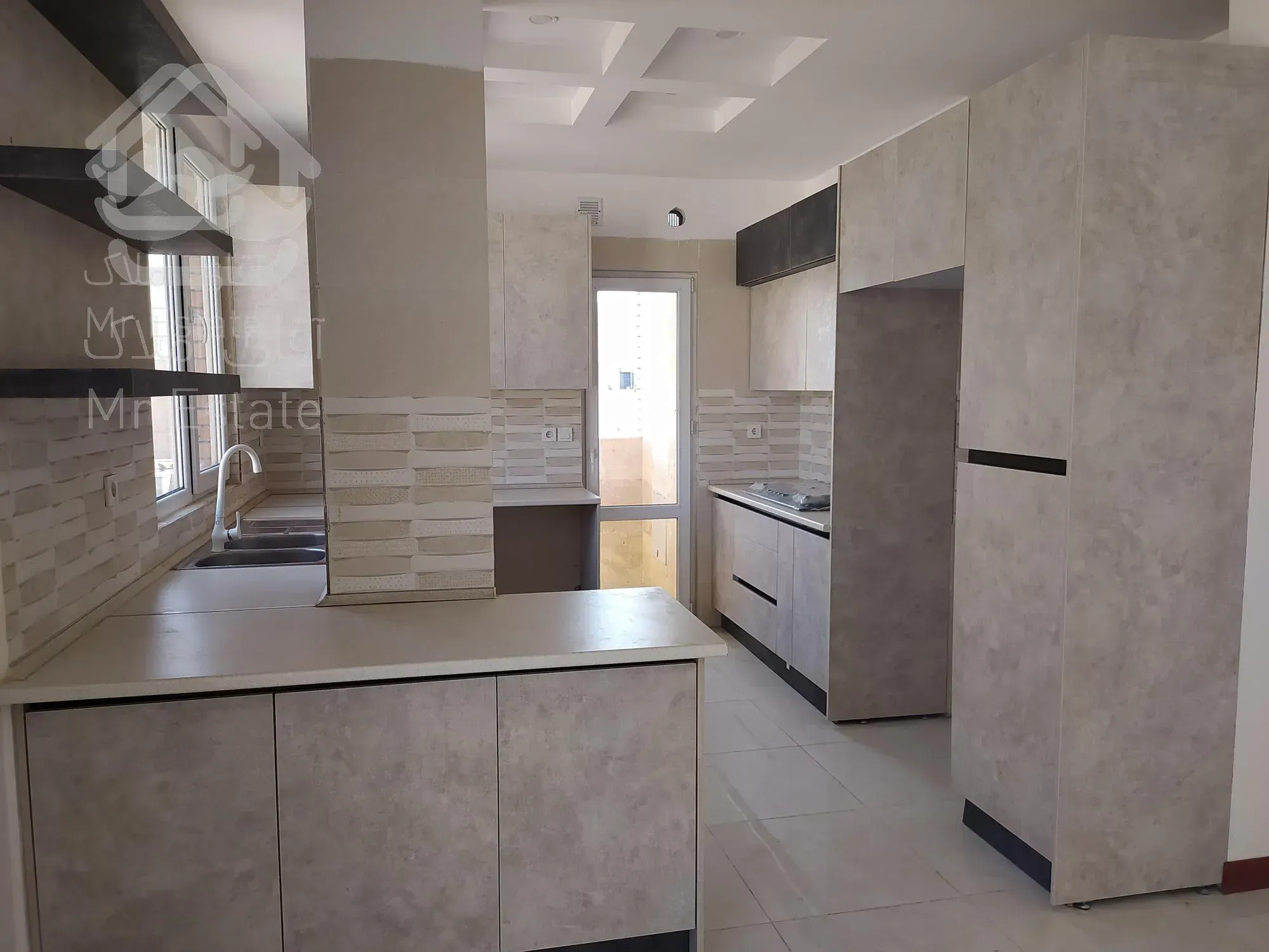 104 متر، دو خواب، میدان آزادی، سازه و نقشه مهندسی