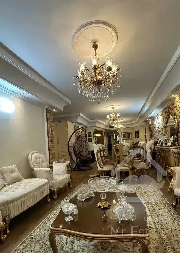 ۱۰۲ متر ۲ خواب/ نور مستقیم/ شمال فردوس