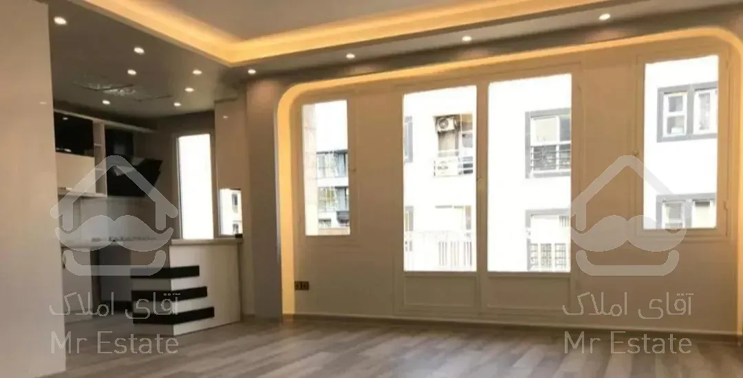 آپارتمان ۱۳۰ متری / سالن پرده خور / شیک / آمل