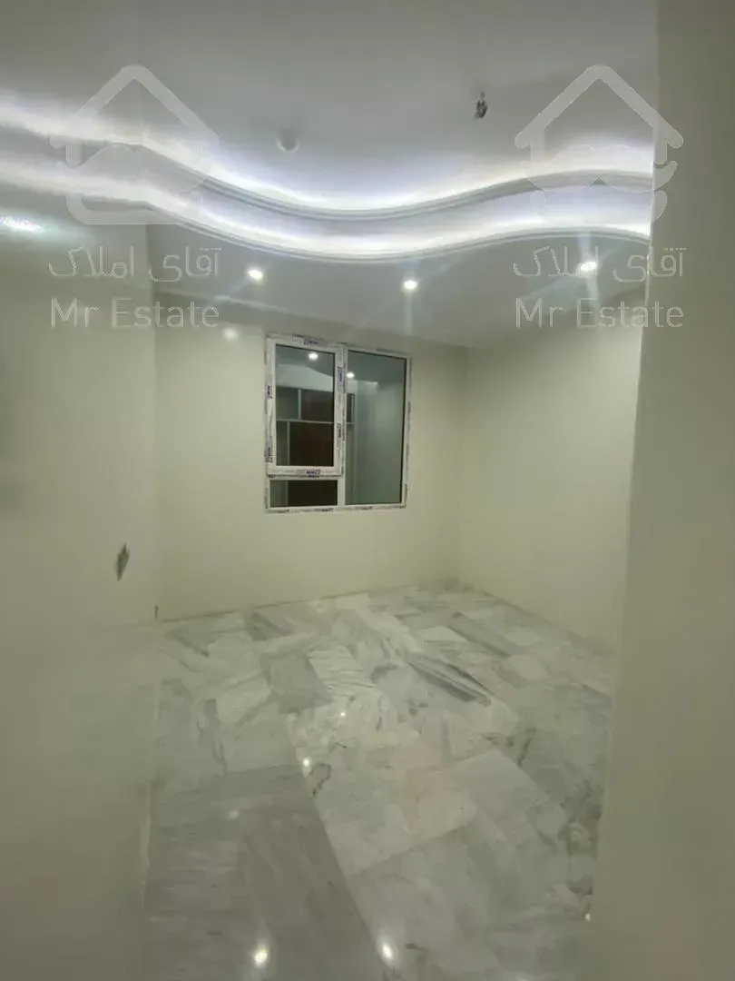 آپارتمان ۸۵ متری دو خواب امکانات عالی  سال ساخت ۱۴۰۰