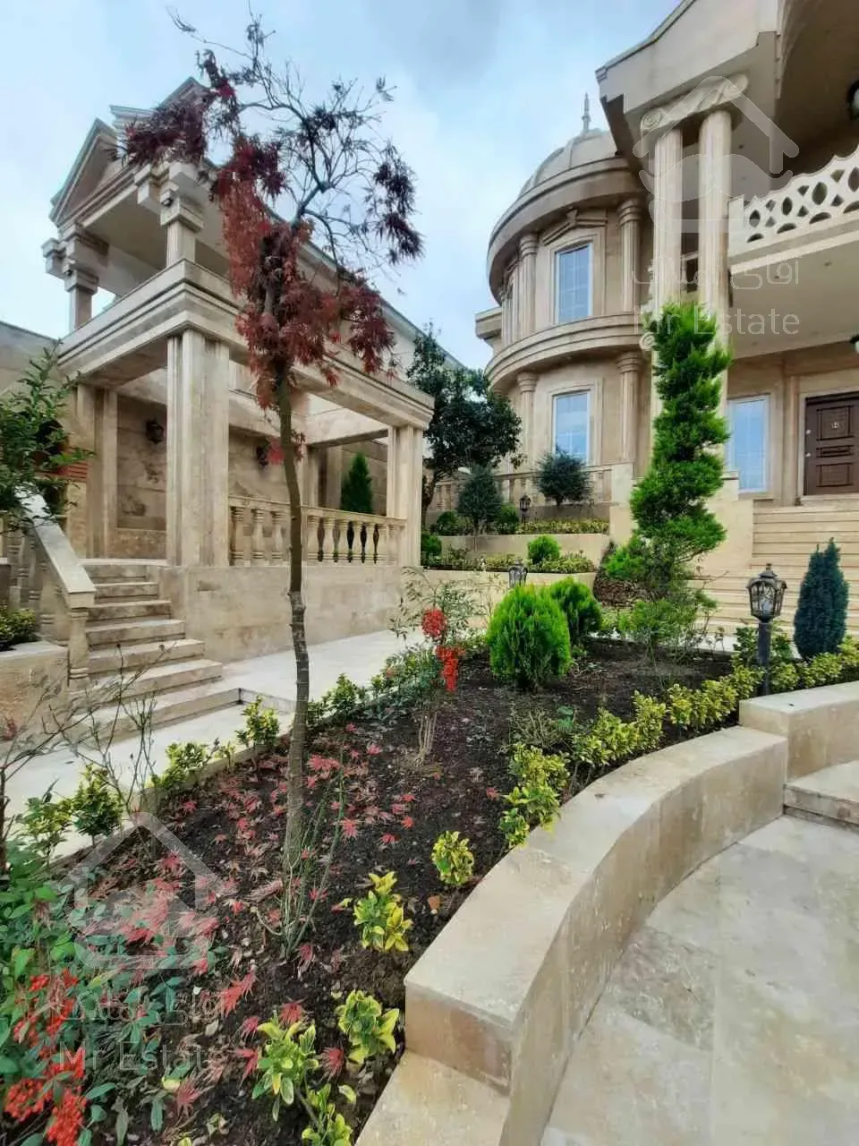 فروش ویلا مدرن و هوشمند ۵۵۰ متری