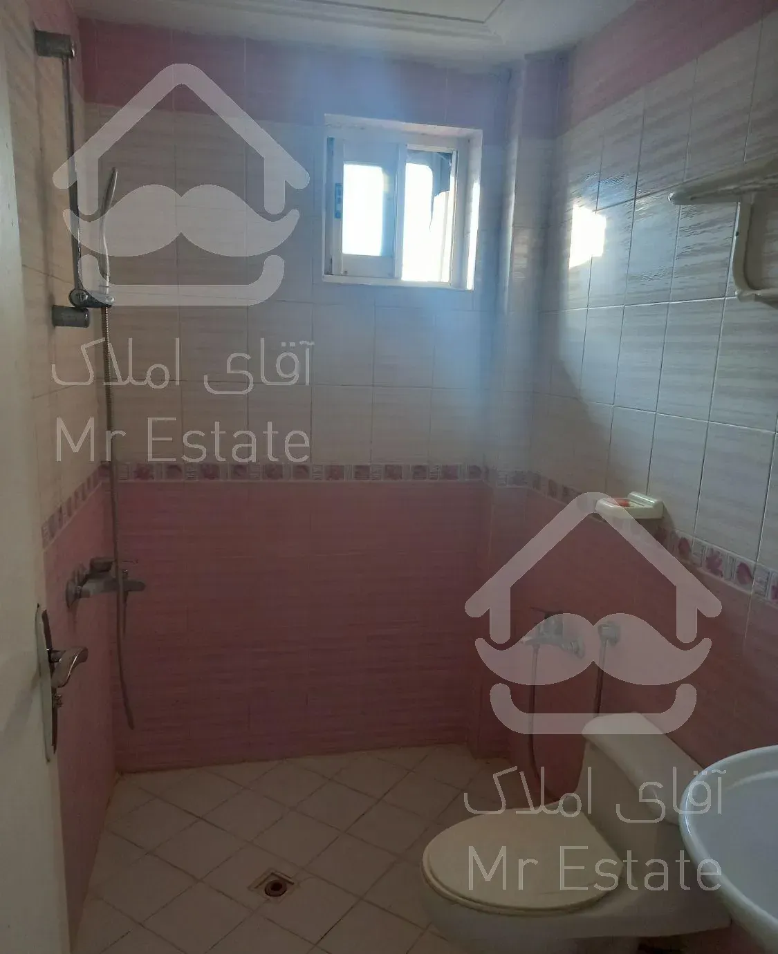 آپارتمان فول امکانات دوخوابه نزدیک دریا