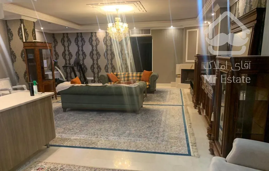 ۱۳۱ متر / تک‌واحده / روف گاردن