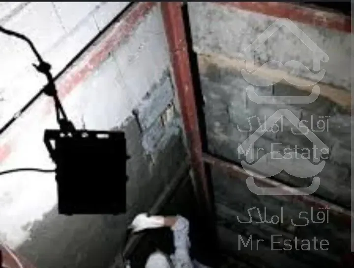 سیمانکاری اسانسور شیب بندی بلوک چینی نصب درب پنجره