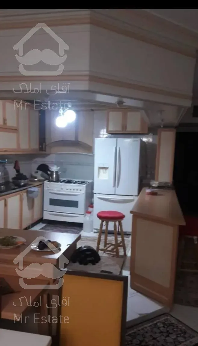 فروش واحد آپارتمان 100 متر بزرگمهر غربی