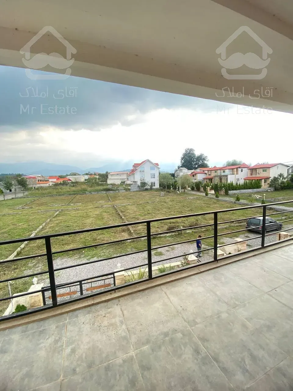 دوبلکس نمامدرن منطقه برند نور ٣٠٠مترى باروف