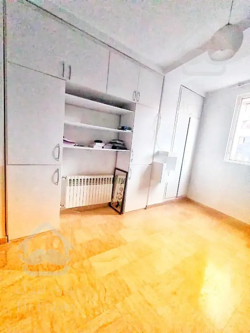 100متر سرمایه گذاری/کم سن/سالن پرده خور/آلاله شرقی