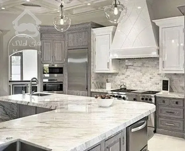 320 متر کامرانیه - شخصی ساز و برند