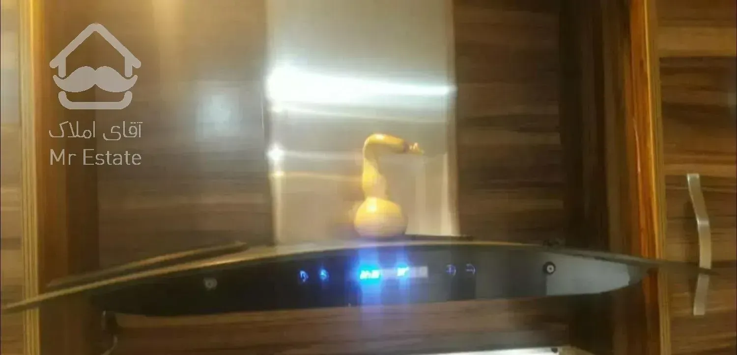 آپارتمان ۱۲۰ متری در برج، فول امکانات