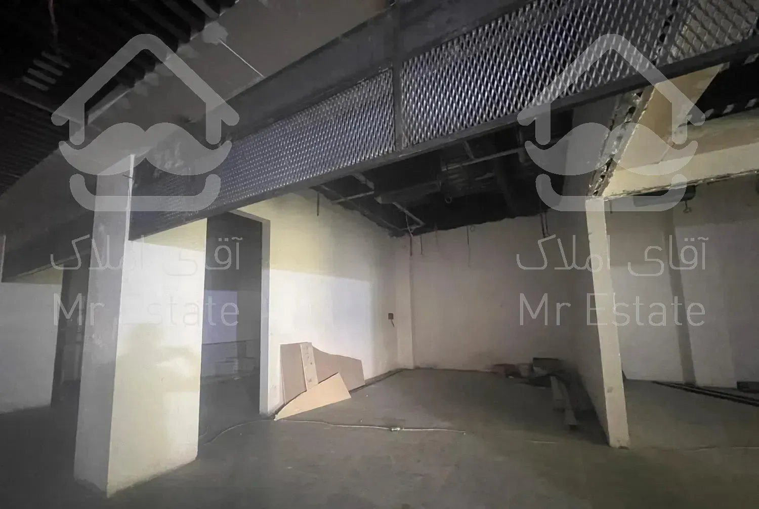 مغازه*چیتگر*پروژه‌یاس*۲۶متر*طبقه‌همکف