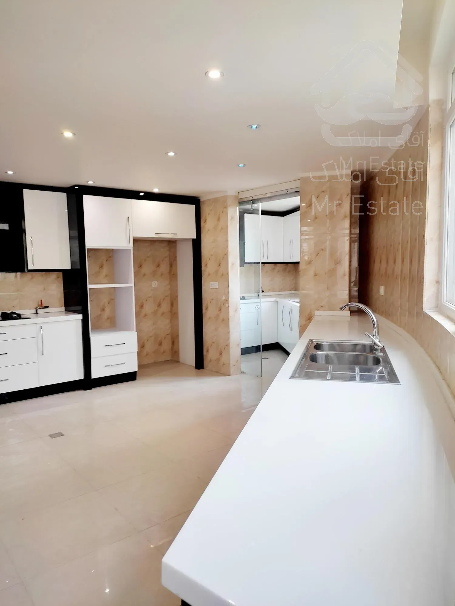 ۱۸۰متر الهیه۴پارکینگ. کلید نخورده