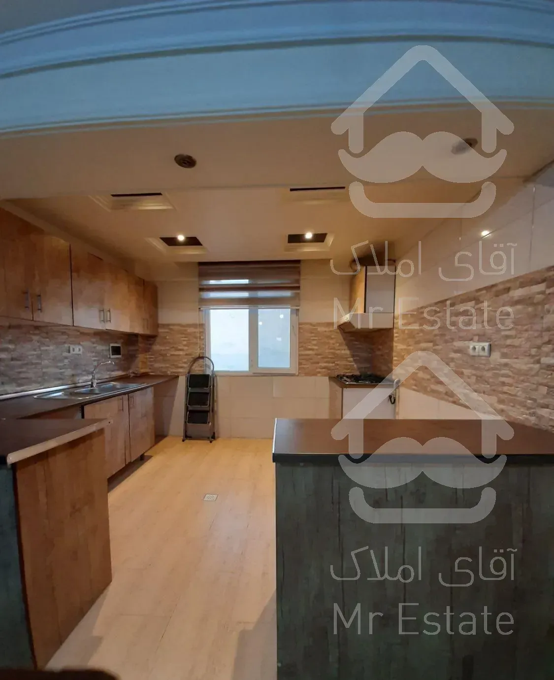 ۸۳ متر آپارتمان شریعتی ضرابخانه سروستان فول