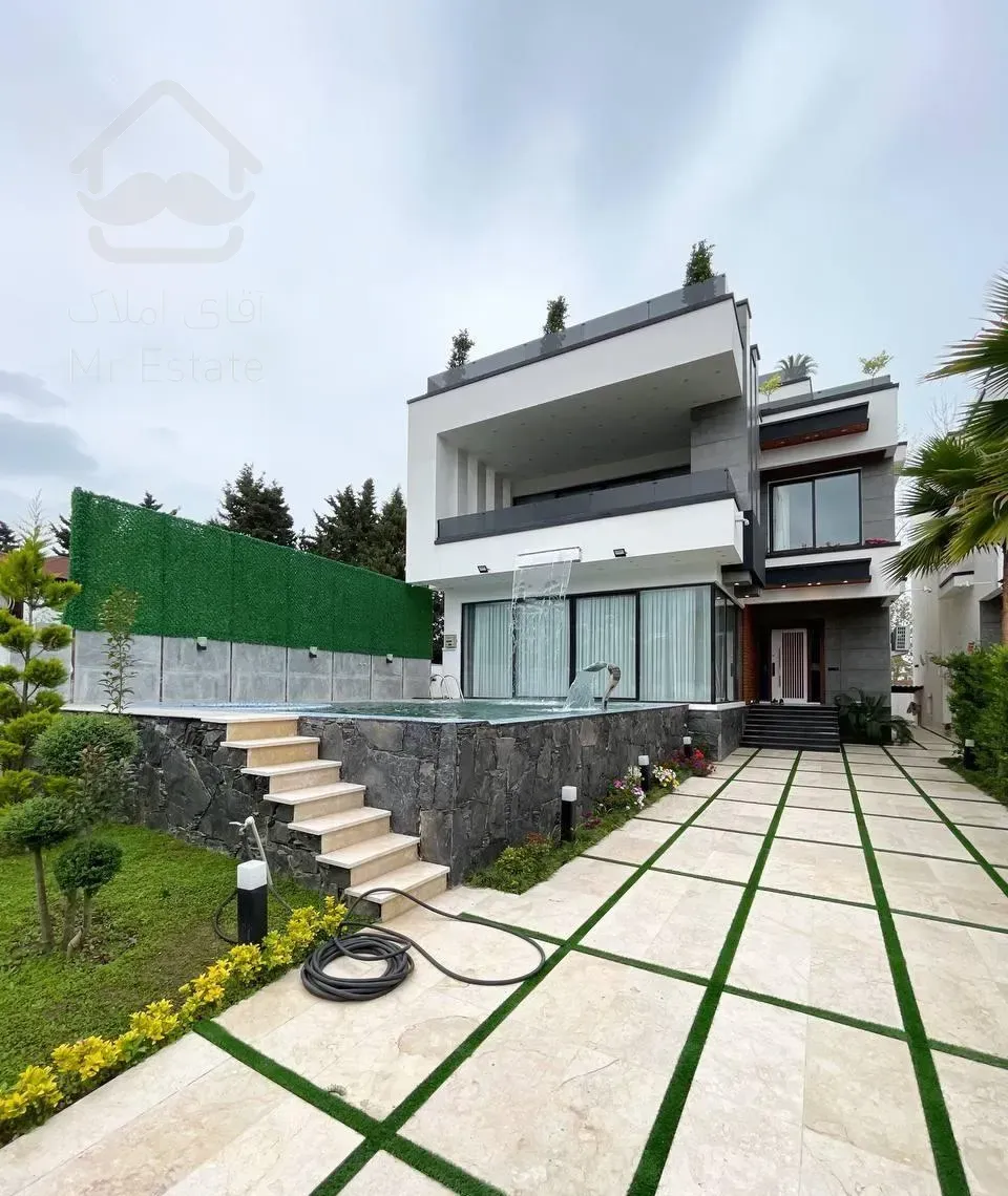 ویلامدرن۴۲۷متری استخردار*جکوزی سنددار*فول فرنیش