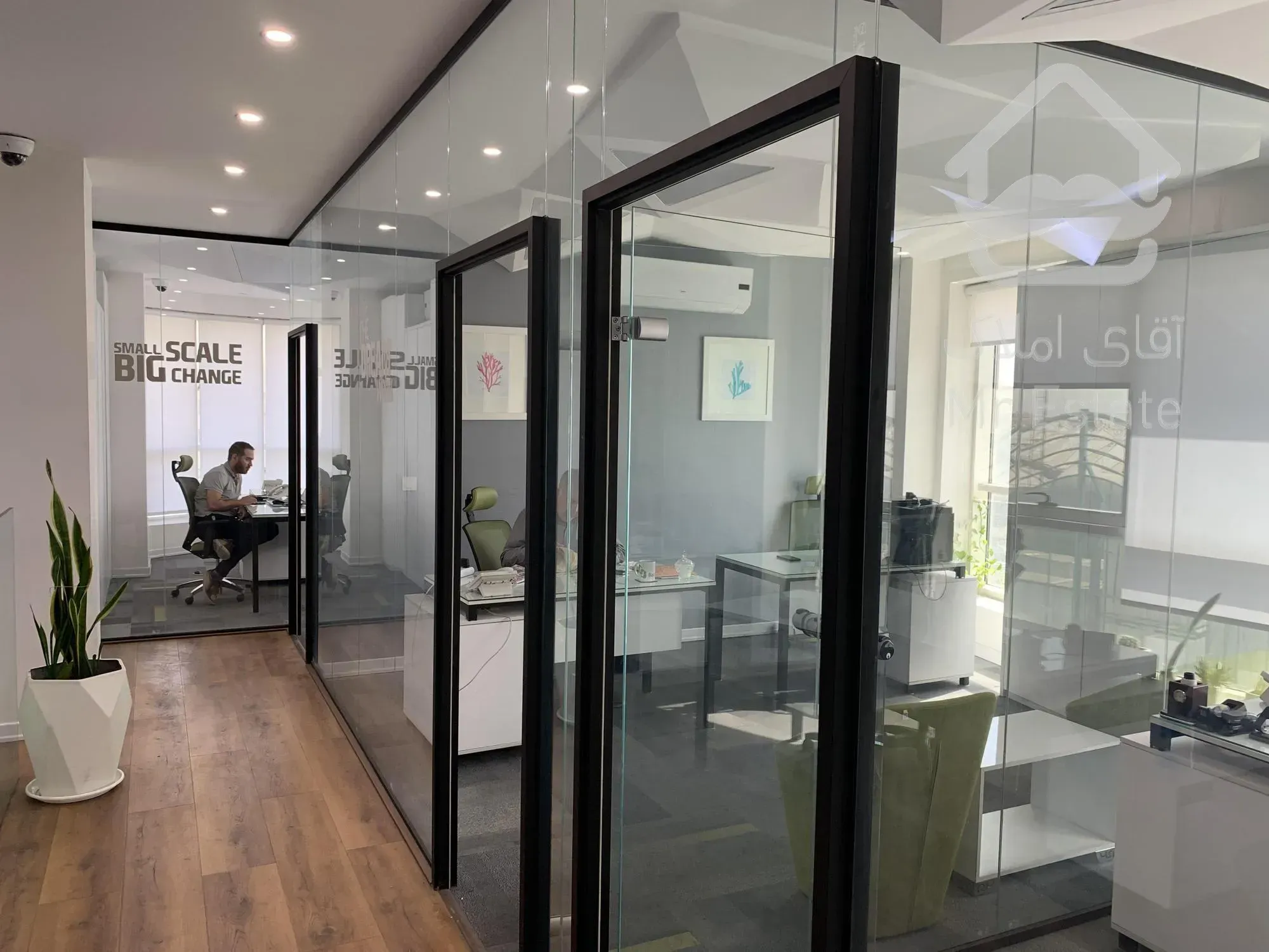 آپارتمان ۳۰۰ متری سند اداری اشرفی اصفهانی