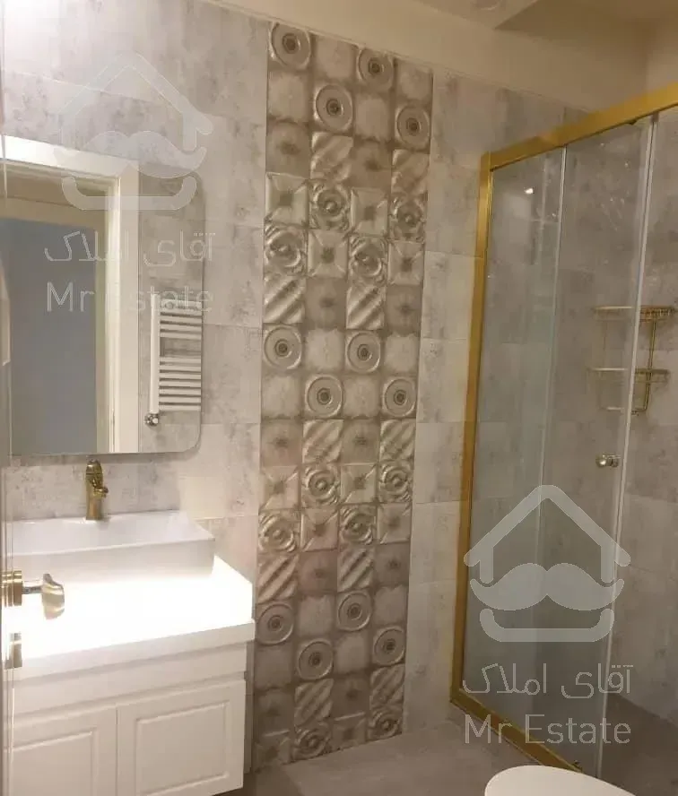 ۱۷۵متر ۳خواب نوساز تک واحدی طبقه آخر