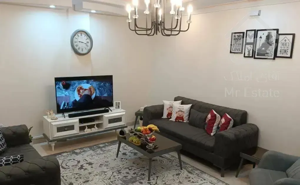 آپارتمان ۵۳متر / فول امکانات/ میدان ۳