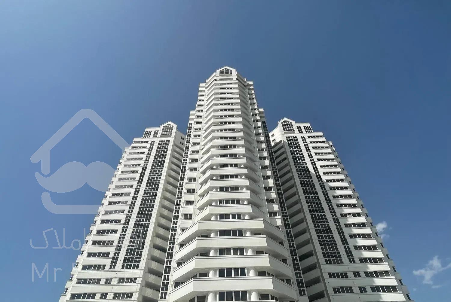 آپارتمان ۱۳۵ متر برج ایران زمین