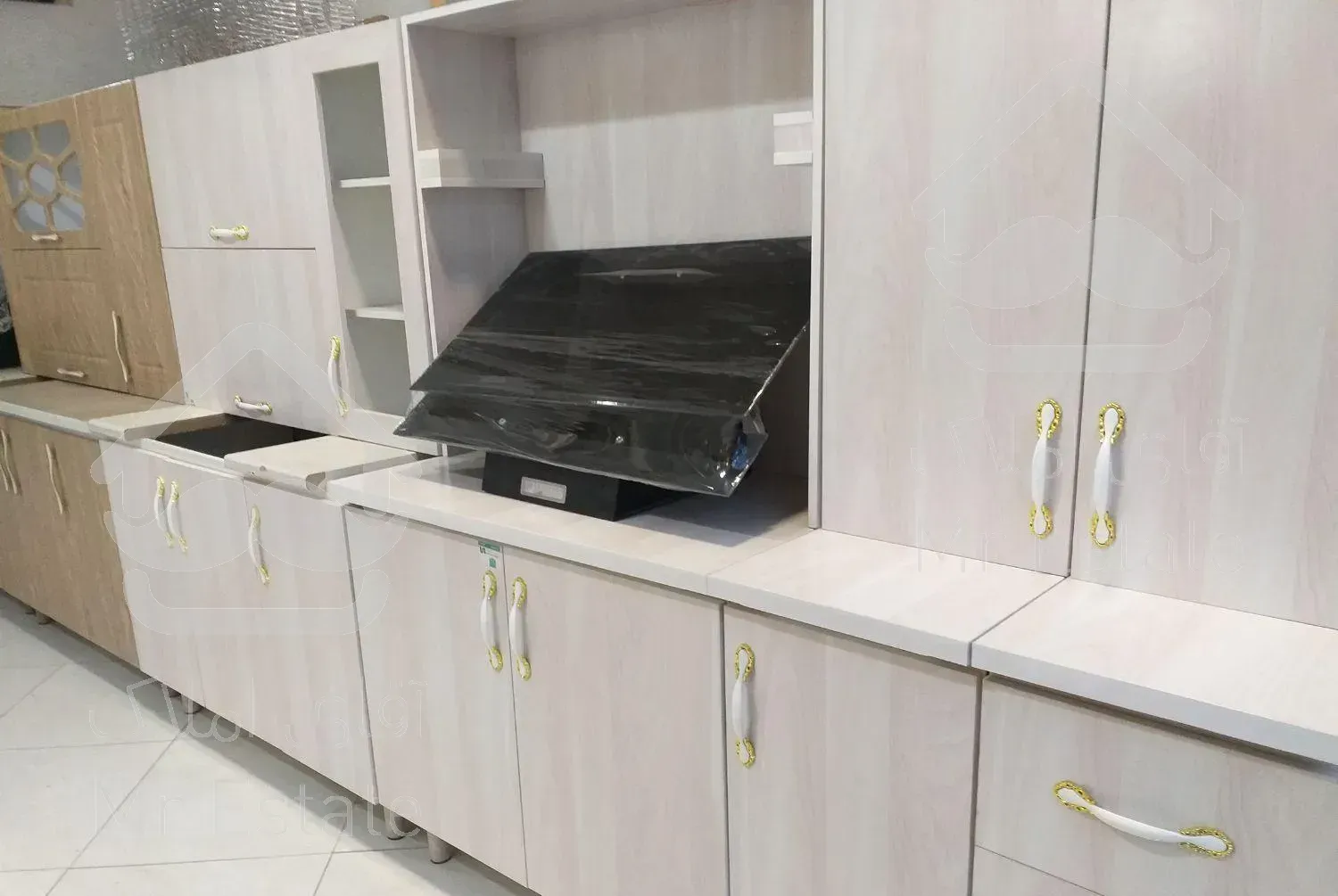 کابینت های (سفارشی  اماده  بازاری  پیش ساخته)