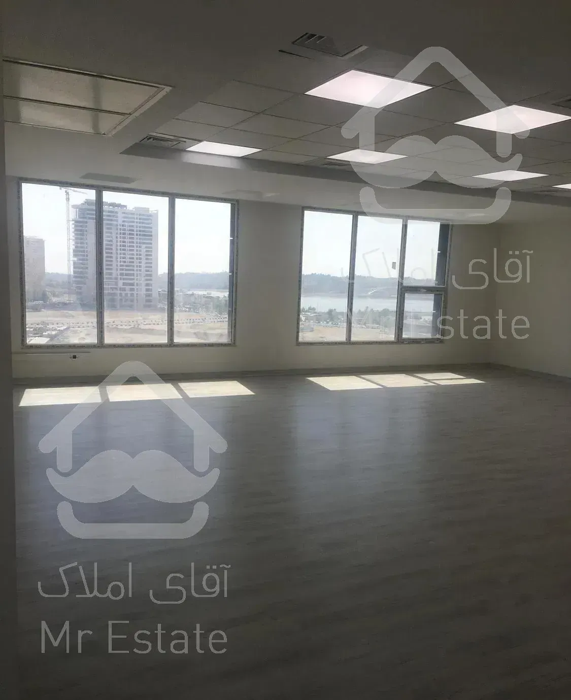 114 متر سند اداری،ویو دریاچه،باملند