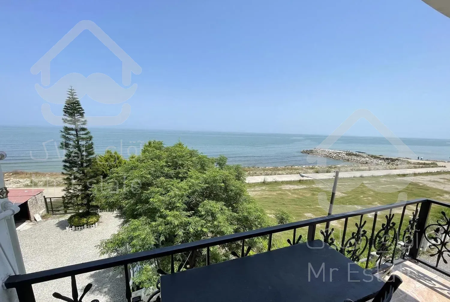 ساحلی تراس دار یک خواب - پلاک اول آب