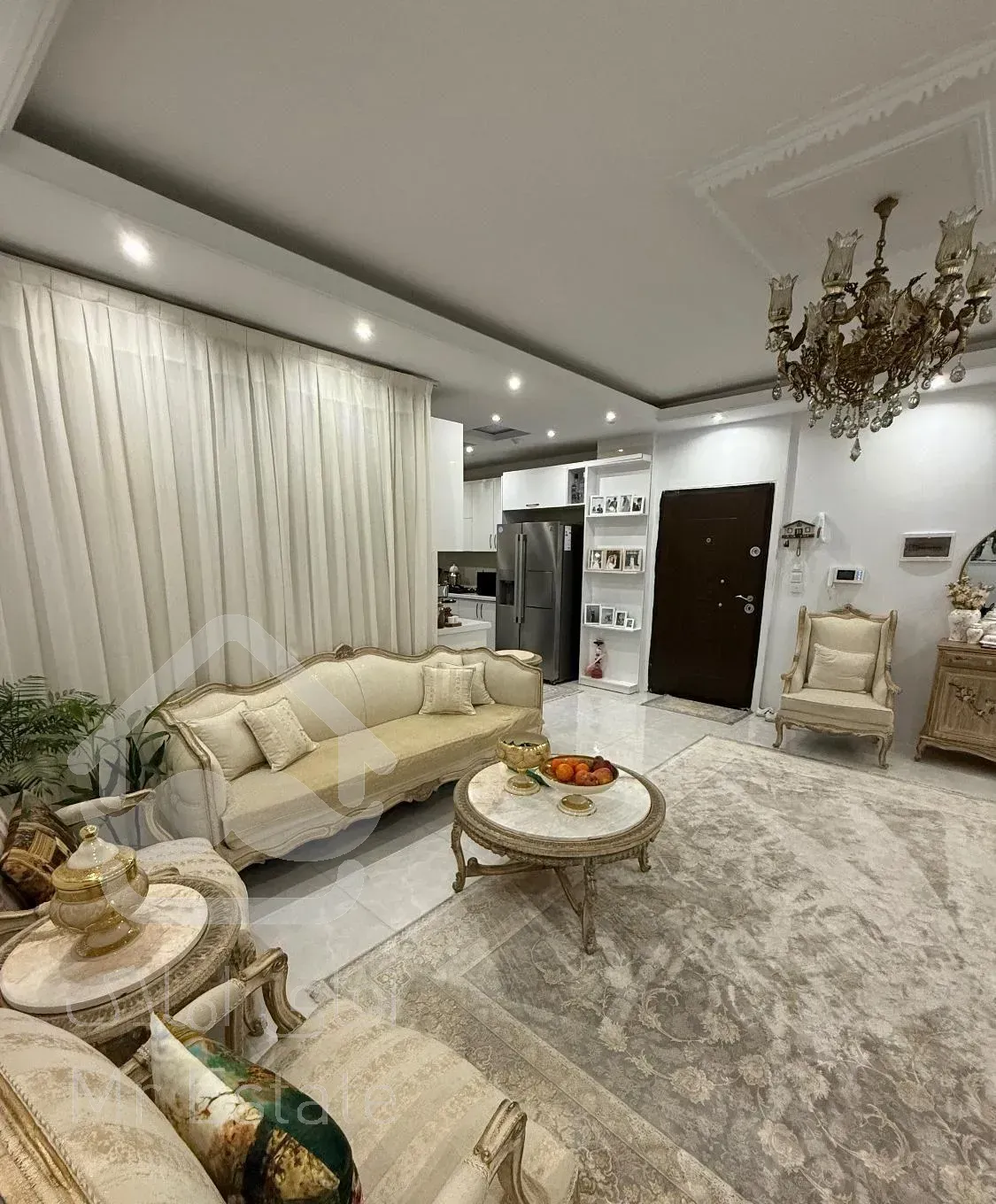 آپارتمان ۷۵ متری نوساز ۱ خوابه طبقه دوم