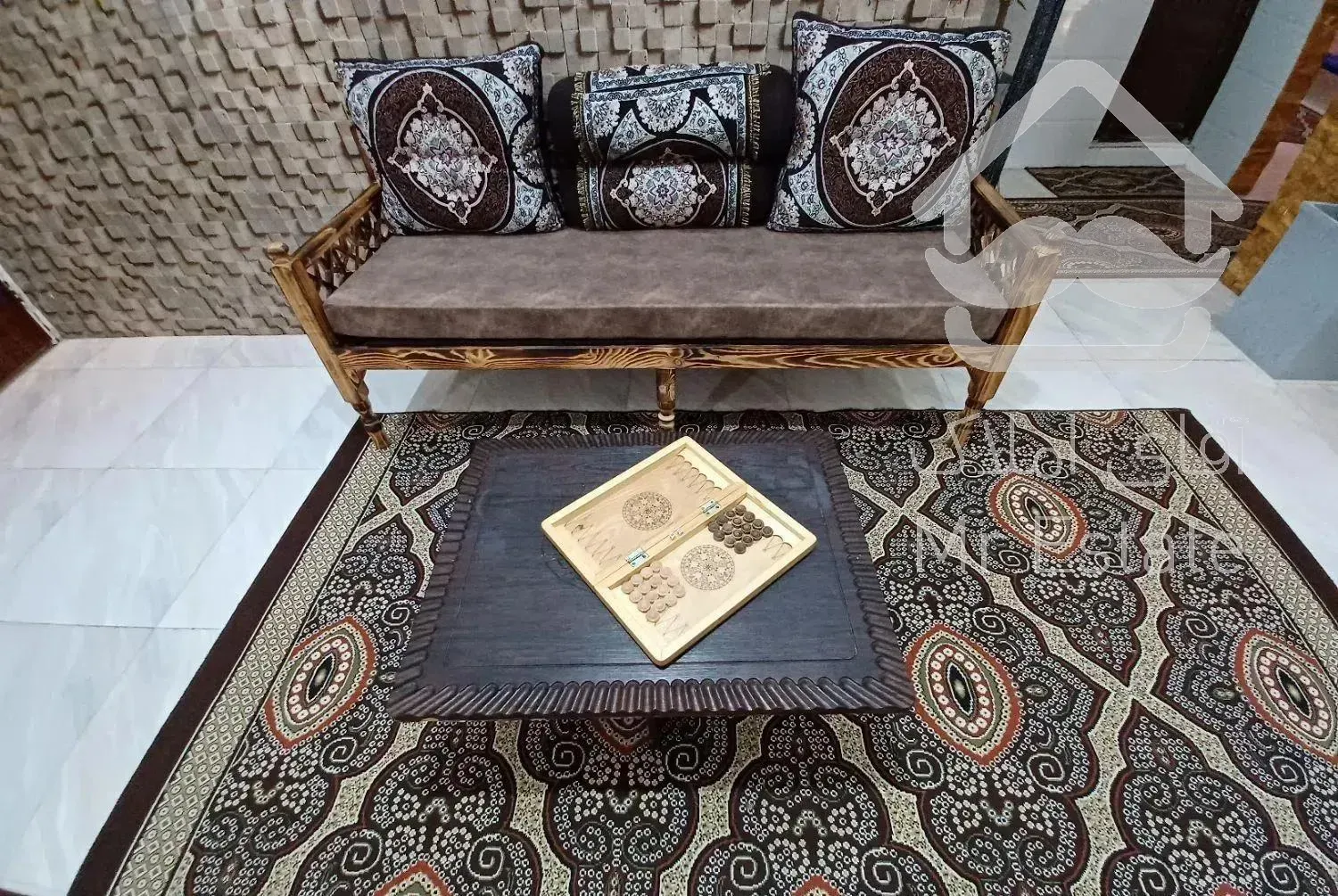 استخرآبگرم،جکوزی،بیلیاردخودم مالکم