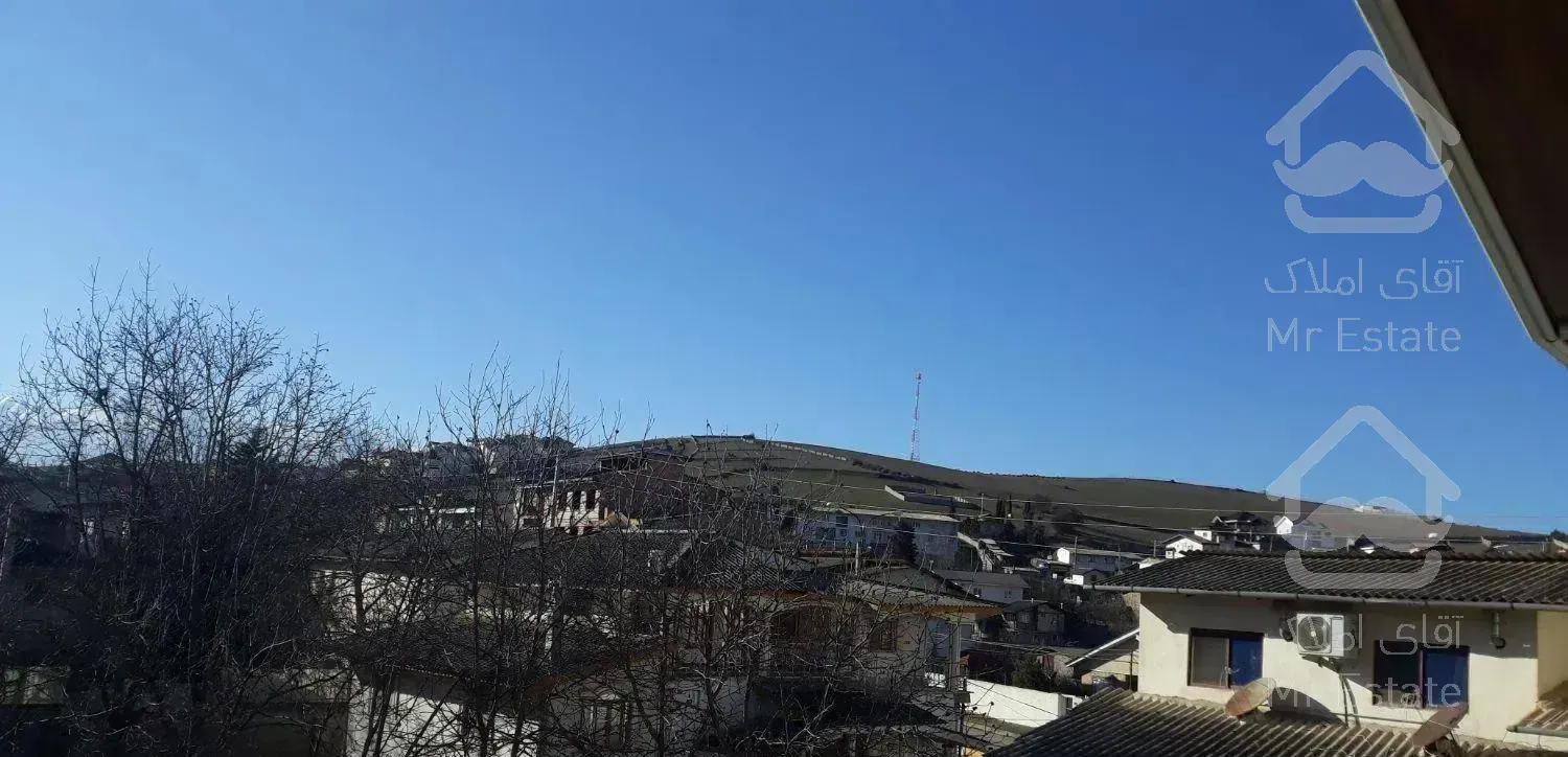 دو طبقه ویلا در کلاردشت کلنو هر طبقه ۱۱۰متر