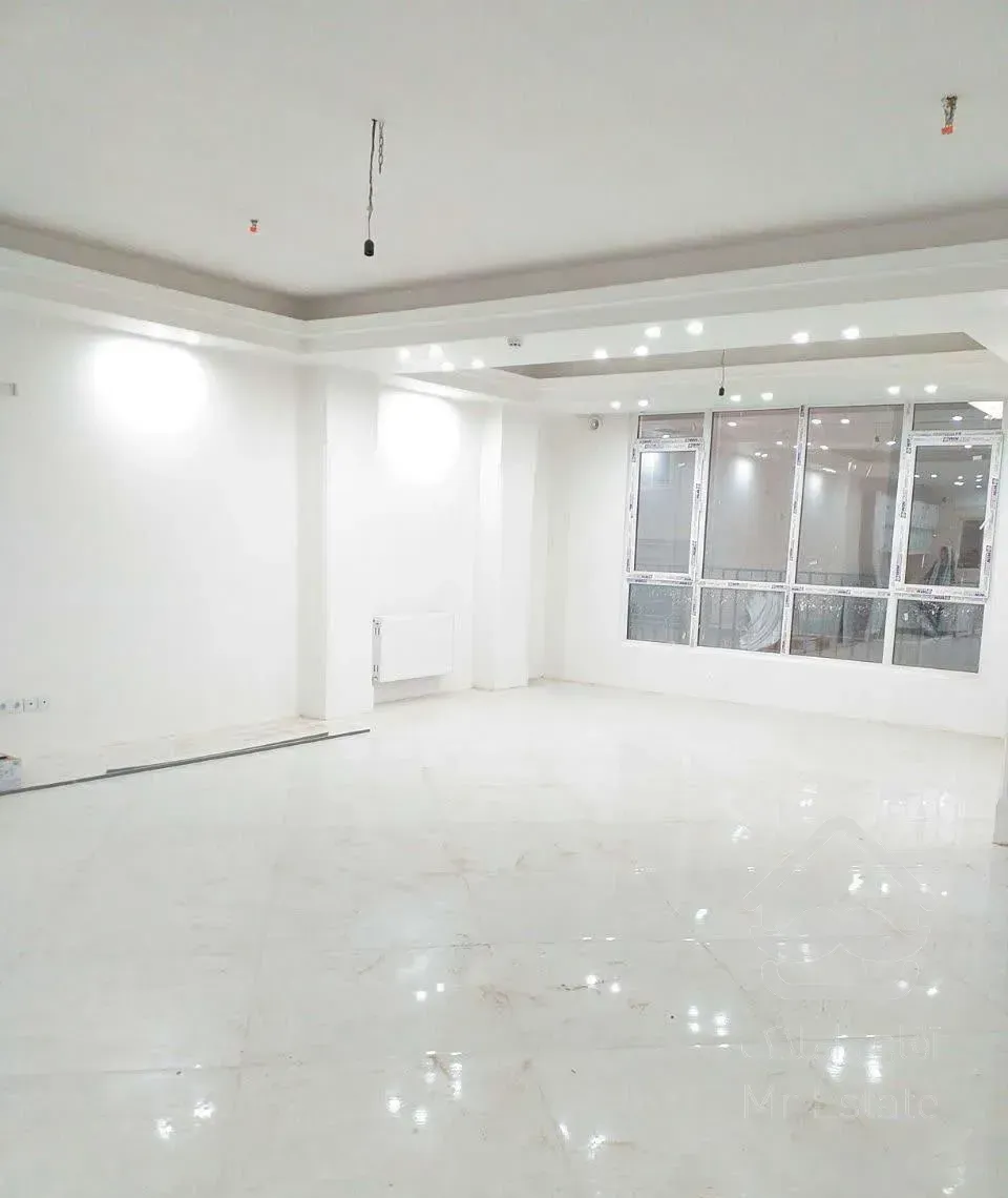 فروش آپارتمان تک واحدی نوساز۱۲۵ متری