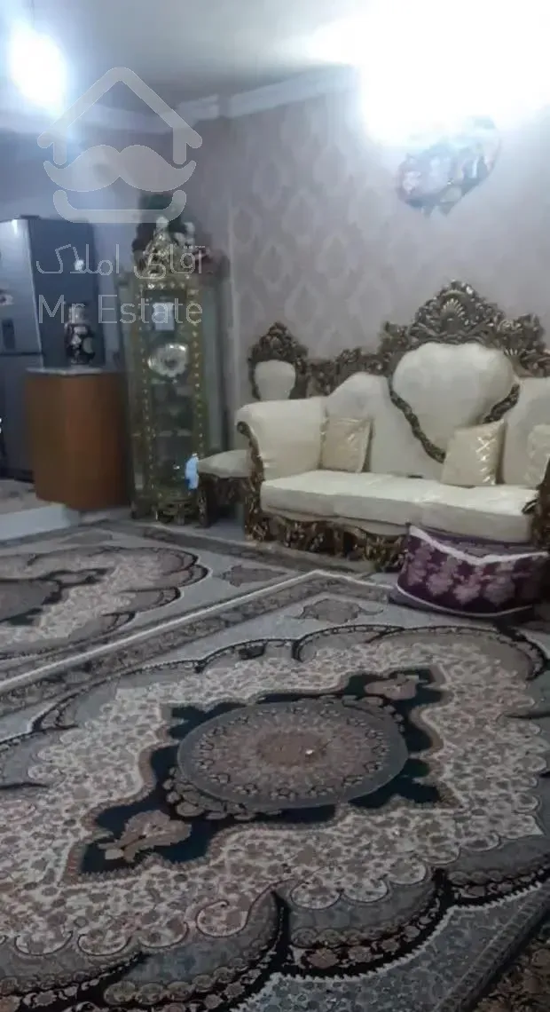 فروش واحد مسکونی ۶۱ متری در امین حضور