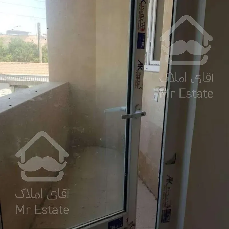 آپارتمان 142 متر _مناسب سرمایه گذاری_ کریم آباد