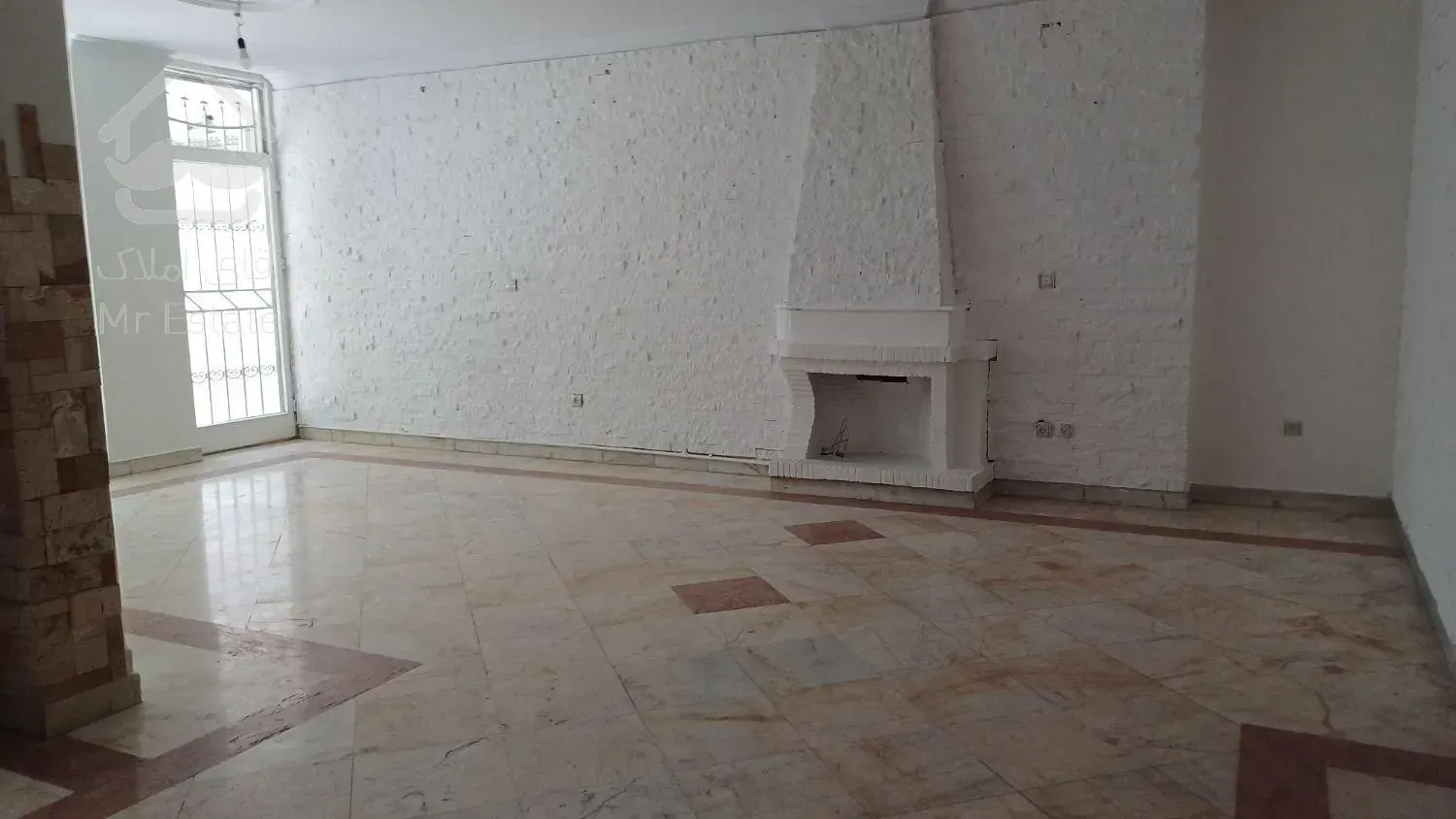 ویلایی دوبلکس / 250 متری/ 4 خوابه / در میرداماد