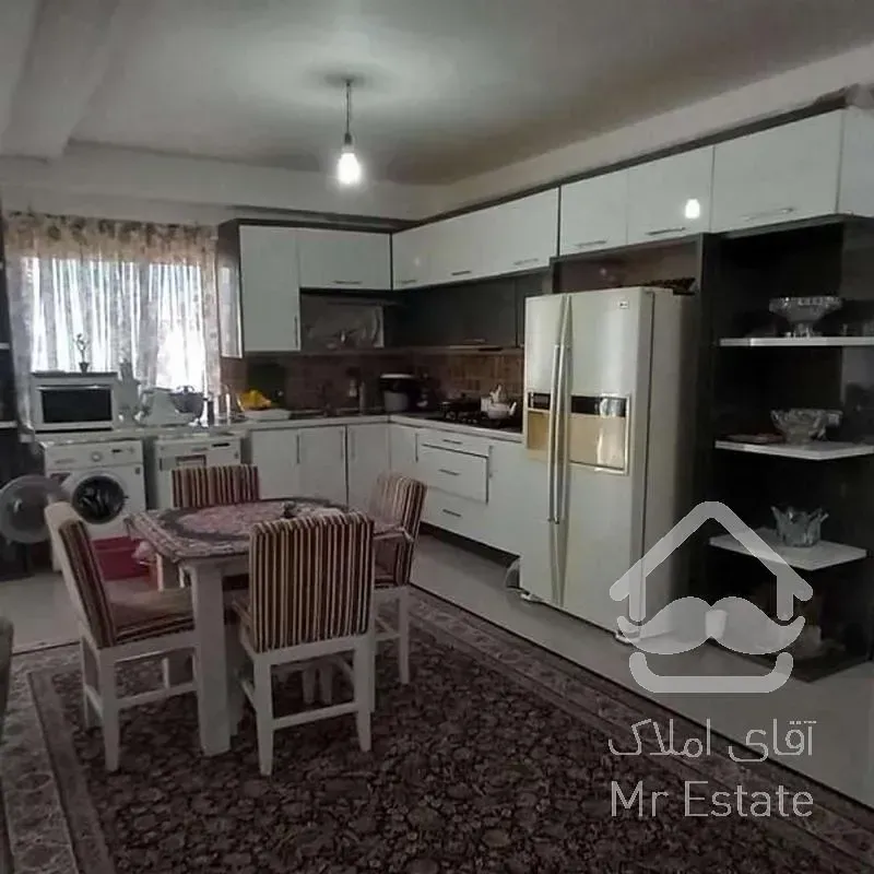 آپارتمان 153 متر-3خواب-خوش نقشه-اکازیون-خیابان جمهوری