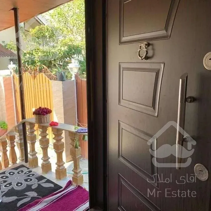 ویلا 145 متر-4خواب-شیک وتمیز-سرمایه گذاری-جمهوری