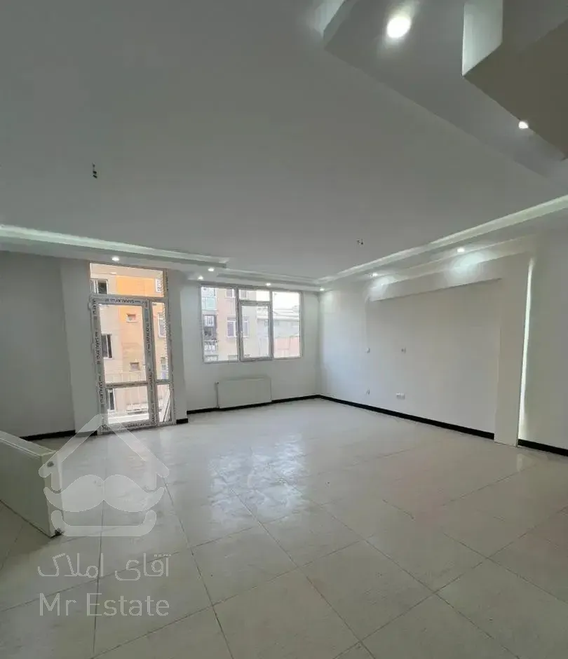 فروش آپارتمان ۱۱۰ متری ۲ خوابه طبقه ۲ در فاز ۱