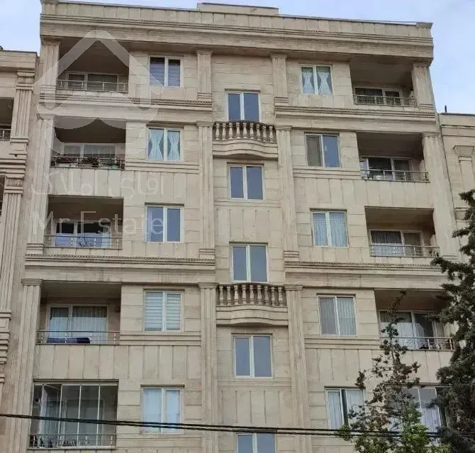 58متر 1خ/ سالن پرده خور و ویو باز / طبقه5 / تخلیه