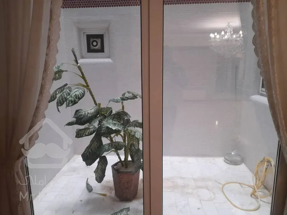 فروش 205 متری دروس