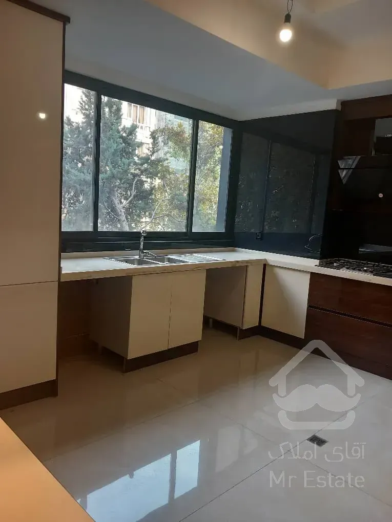 فروش 82 متر پاسداران