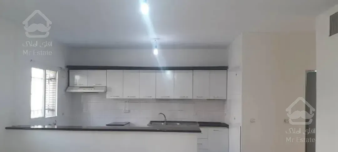 آپارتمان ۸۰متری دوخواب پارکینگ دار