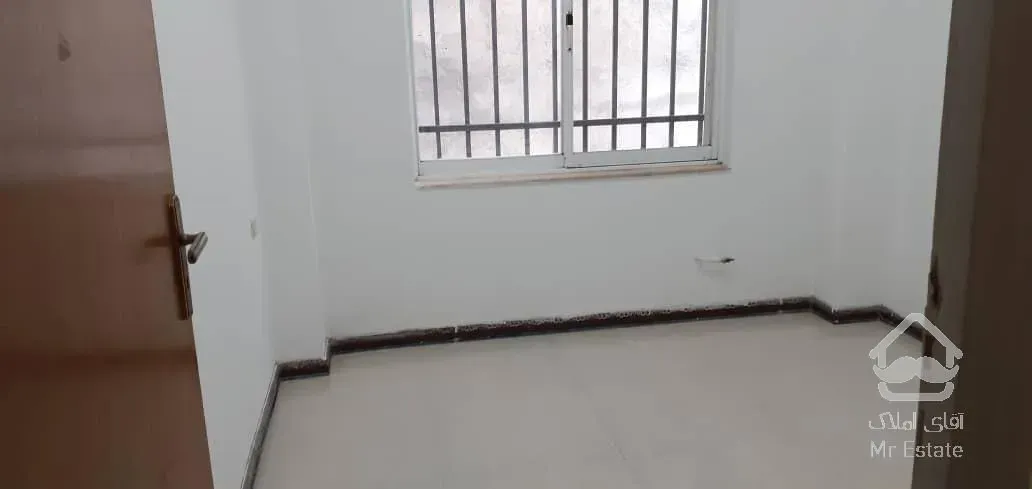 فروش فوری آپارتمان ۹۰ متری در آمل بازسازی شده