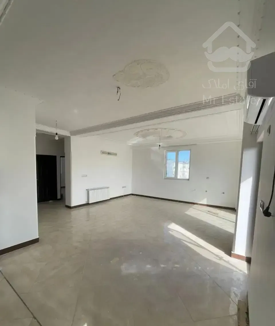 ۱۰۳متری  تک واحدی با سند تک برگ چند قدمی ساحل