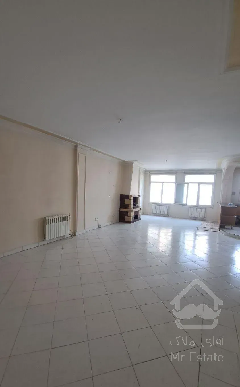 135متر حکمت/2خواب باقابلیت تبدیل به3خواب