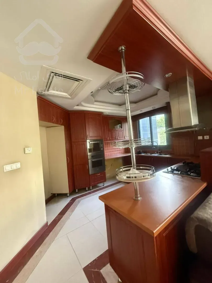 فروش اپارتمان 223 متری زعفرانیه