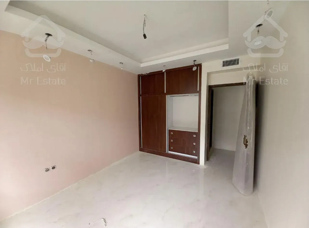 فروش۳۲۱متربنادر۳طبقه/فروش‌یامعاوضه با کلنگی/دهکده المپیک/منطقه۲۲