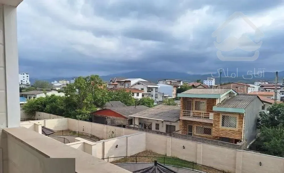 واحد 100متر نوساز کلید نخورده ویو