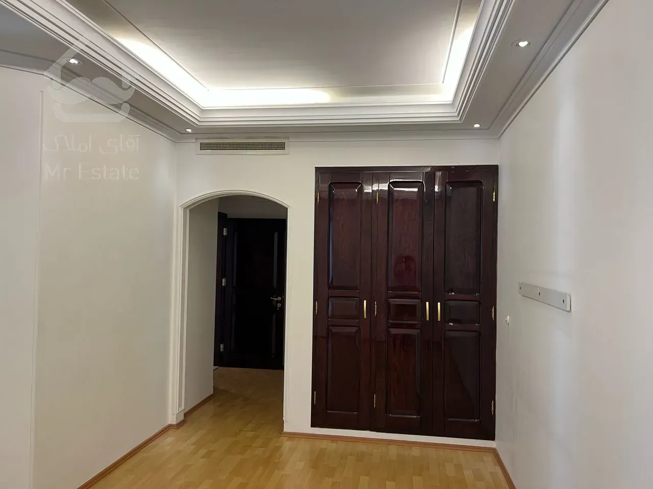 اجاره آپارتمان ۲۱۰متری کامرانیه شمالی