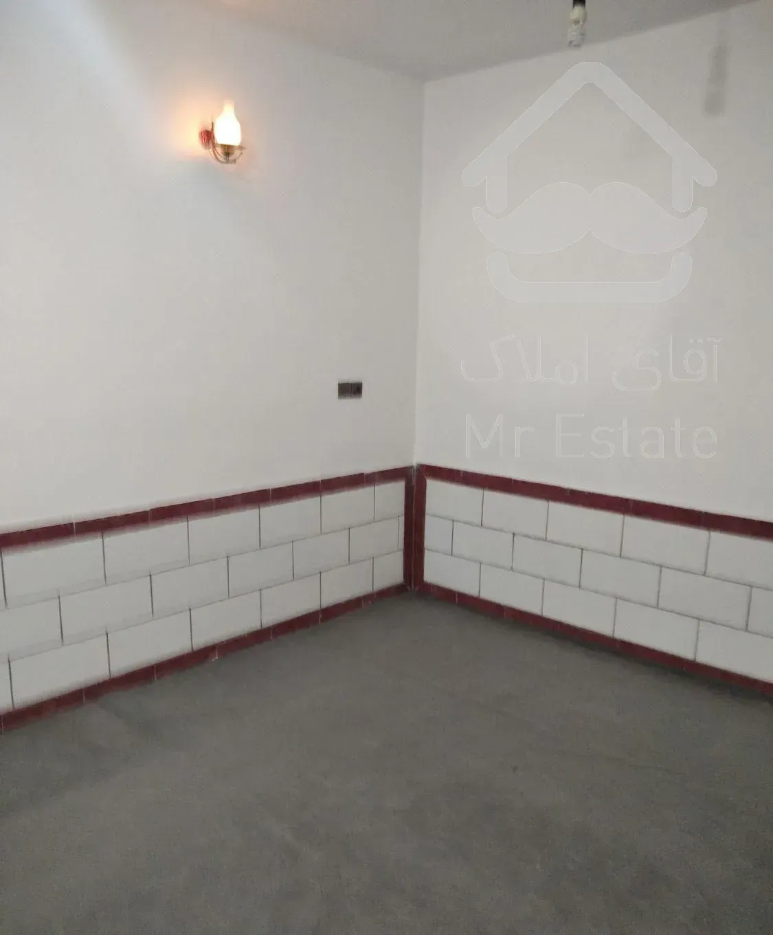 فروش آپارتمان ۱۰۰ متری ۲ خوابه طبقه ۲