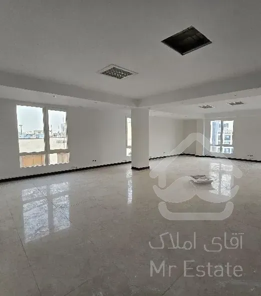 145متر سعادت آباد * دونبش*سرتاسرپنجره *۵ساله*