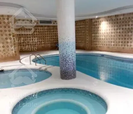 ۲۵۰ متر ۴ خوابه برج اصیل ماکویی پور