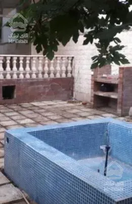 150متر آپارتمان/120متر حیاط اختصاصی